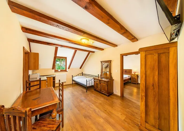 Prelat Πανσιόν